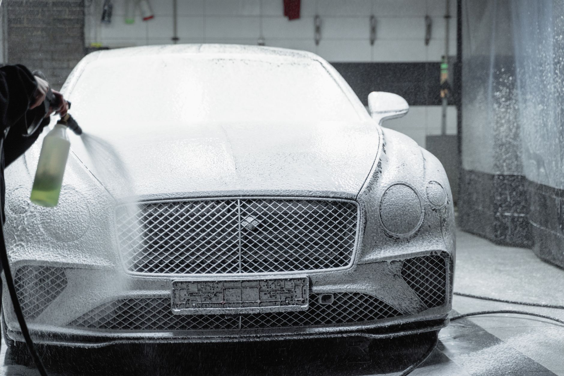 HKN Car Care Garage Oto Yıkama fotoğrafı 2
